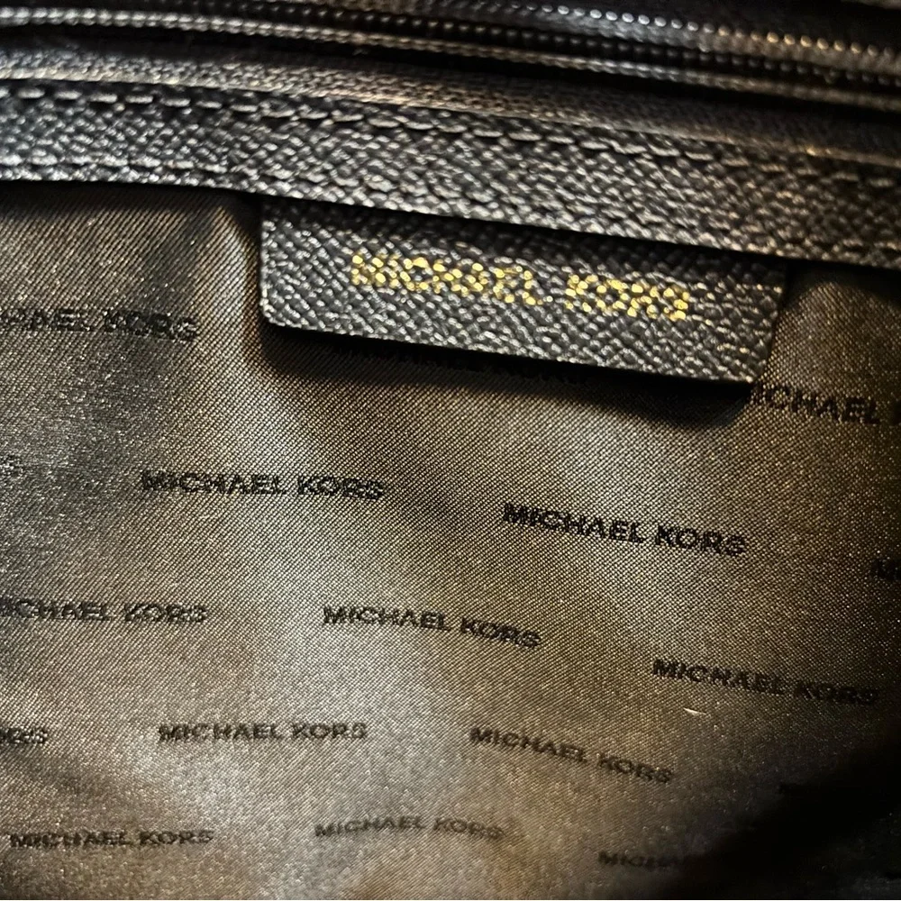 Michael Kors Maddie Medium Crossgrain Tote – Black with Gold Hardware